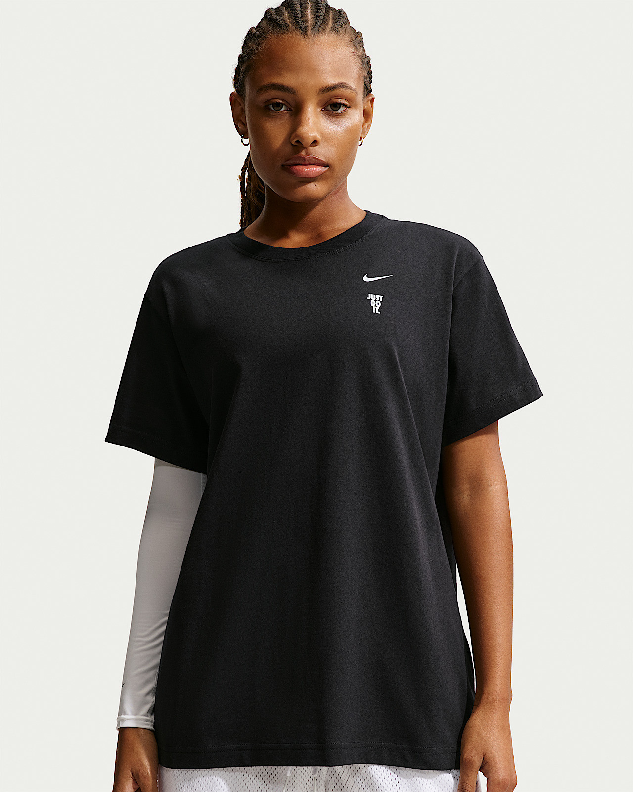 Футболка Nike W SS TEE BBALL PHOTO BF IM0301-010