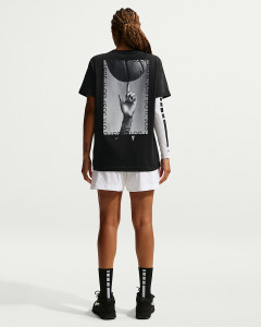 Футболка Nike W SS TEE BBALL PHOTO BF IM0301-010
