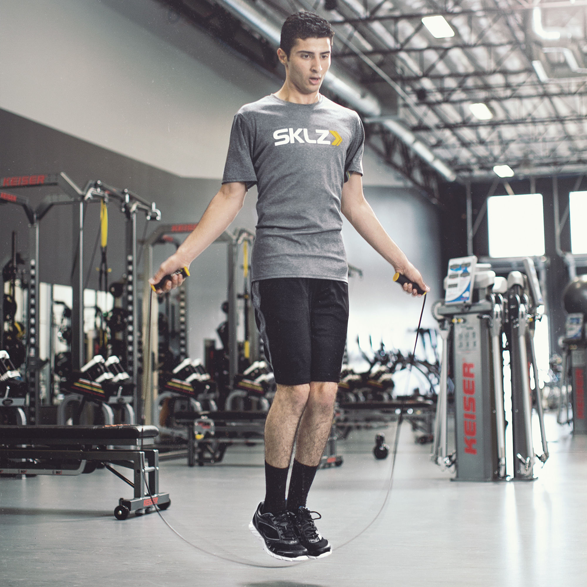 Скакалка SKLZ Jump Rope чорна 1858