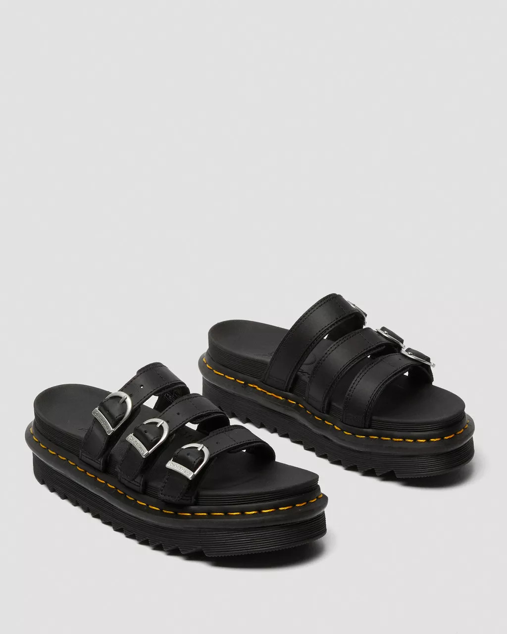 Шльопанці Dr. Martens Blaire Slide Black Hydro 25456001