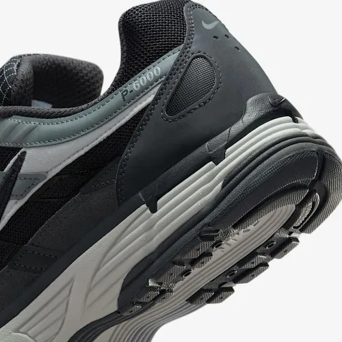 Кросівки Nike P-6000 HQ3818-001