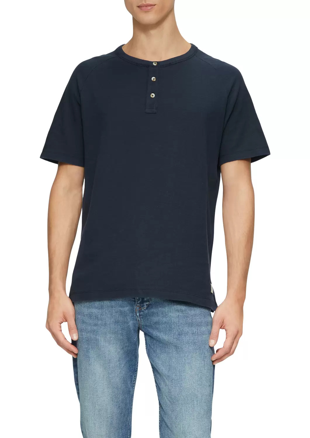 Футболка Waffle Henley Neck T-Shirt 2161840-5852 s.Oliver L Темно-синій 2161840-5852