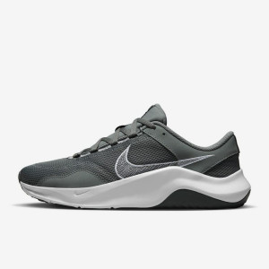 Кросівки Nike M LEGEND ESSENTIAL 3 NN DM1120-002