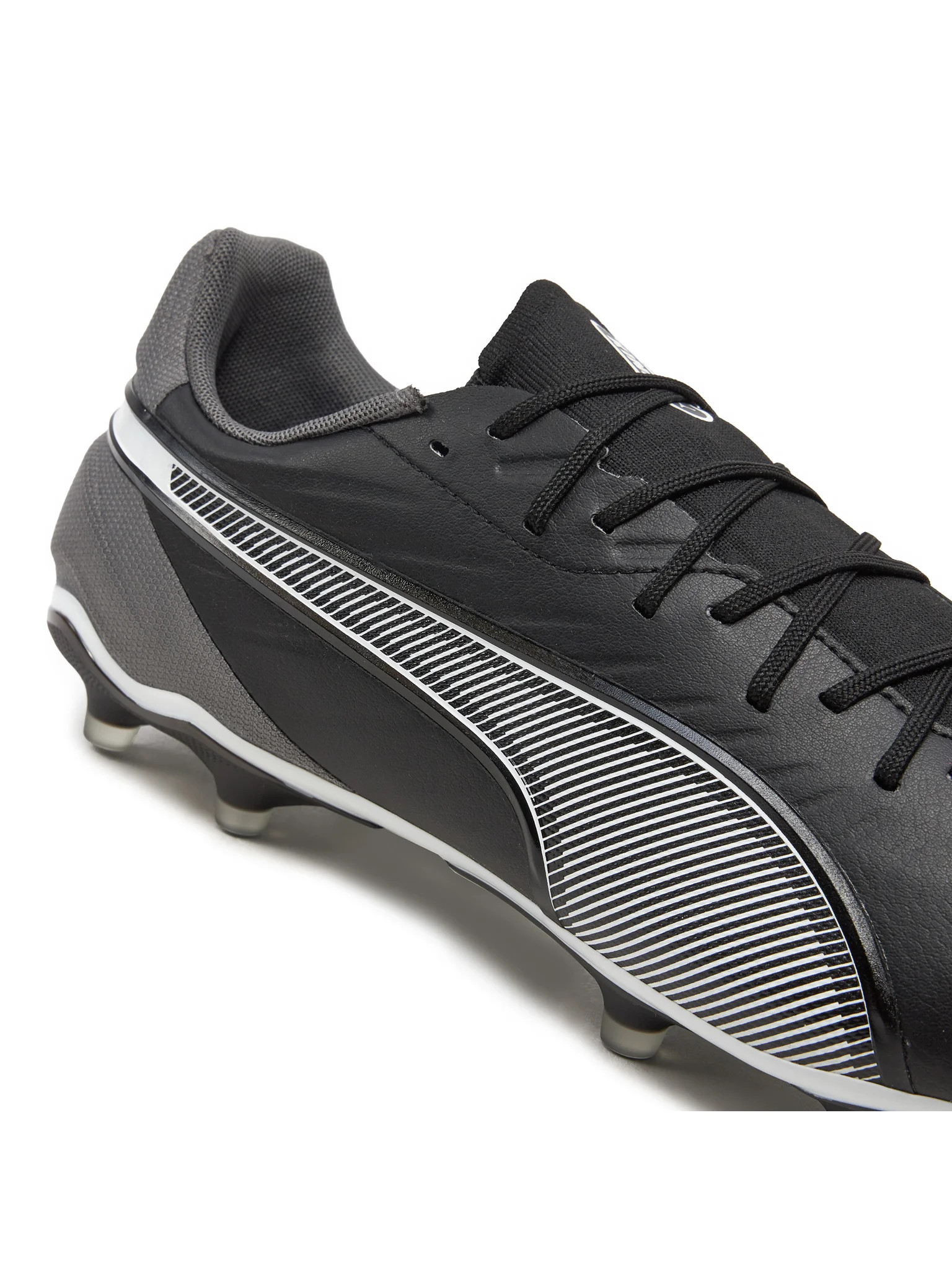 Бутси Puma KING Match FG/AG 107863 01