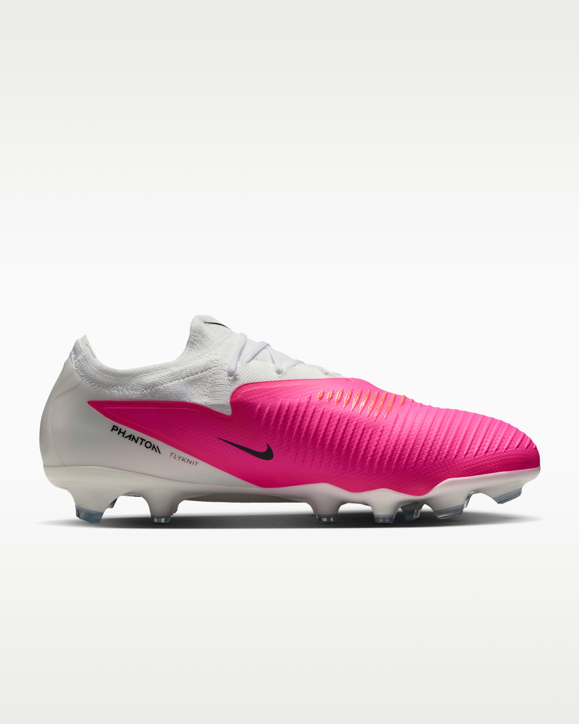 Бутси Nike PHANTOM 6 LOW PRO FG T IQ1886-900