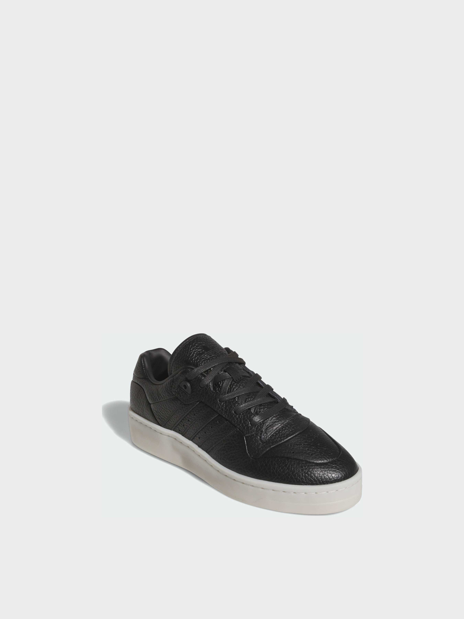 Кросівки Rivalry Lux Black ID3950