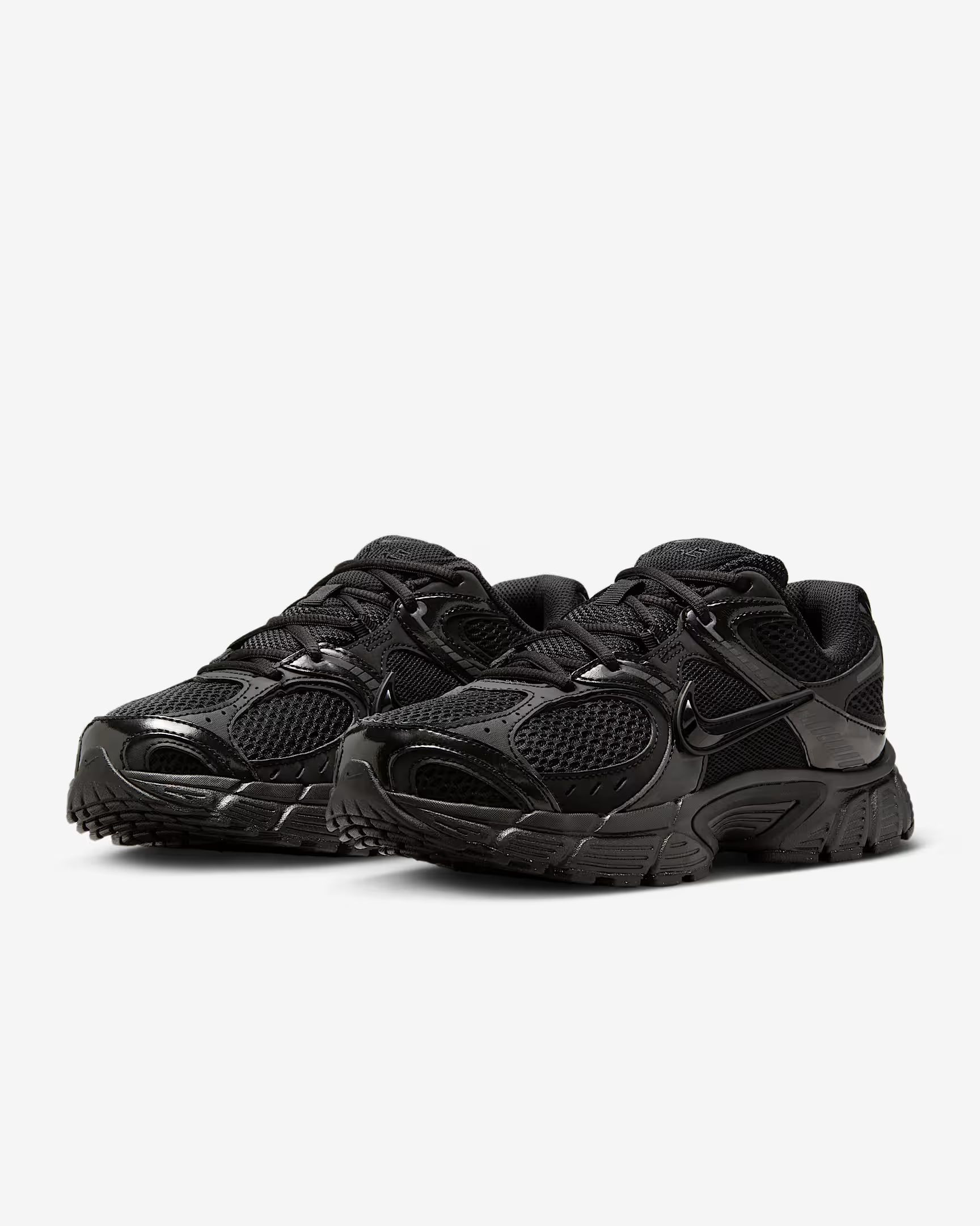Кросівки Nike W V5 RNR HQ7901-001