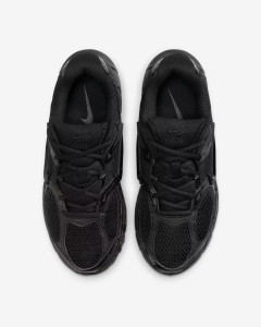 Кросівки Nike W V5 RNR HQ7901-001