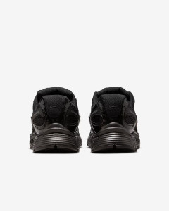 Кросівки Nike W V5 RNR HQ7901-001