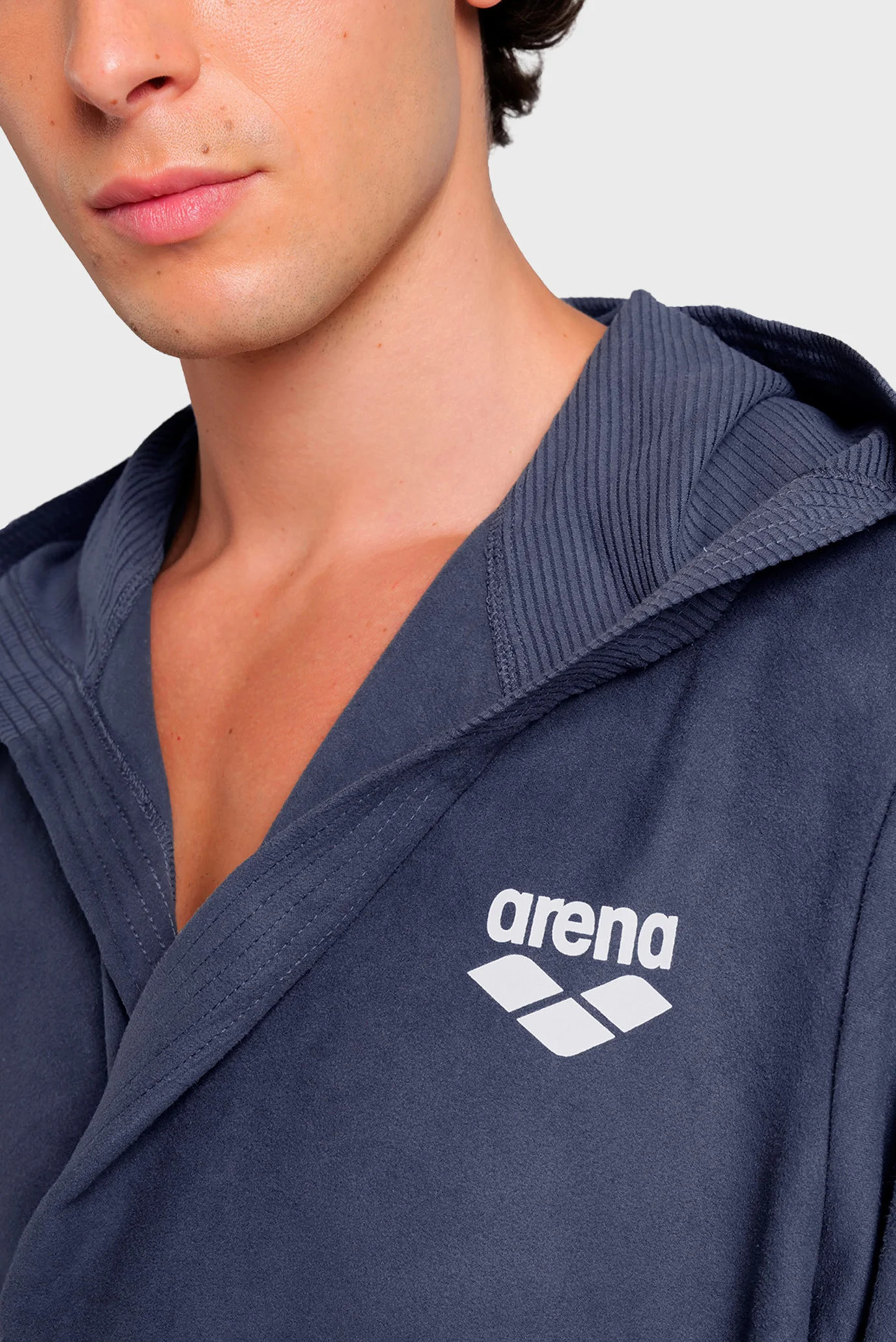 Халат Arena ZEAL ROBE 009032-710