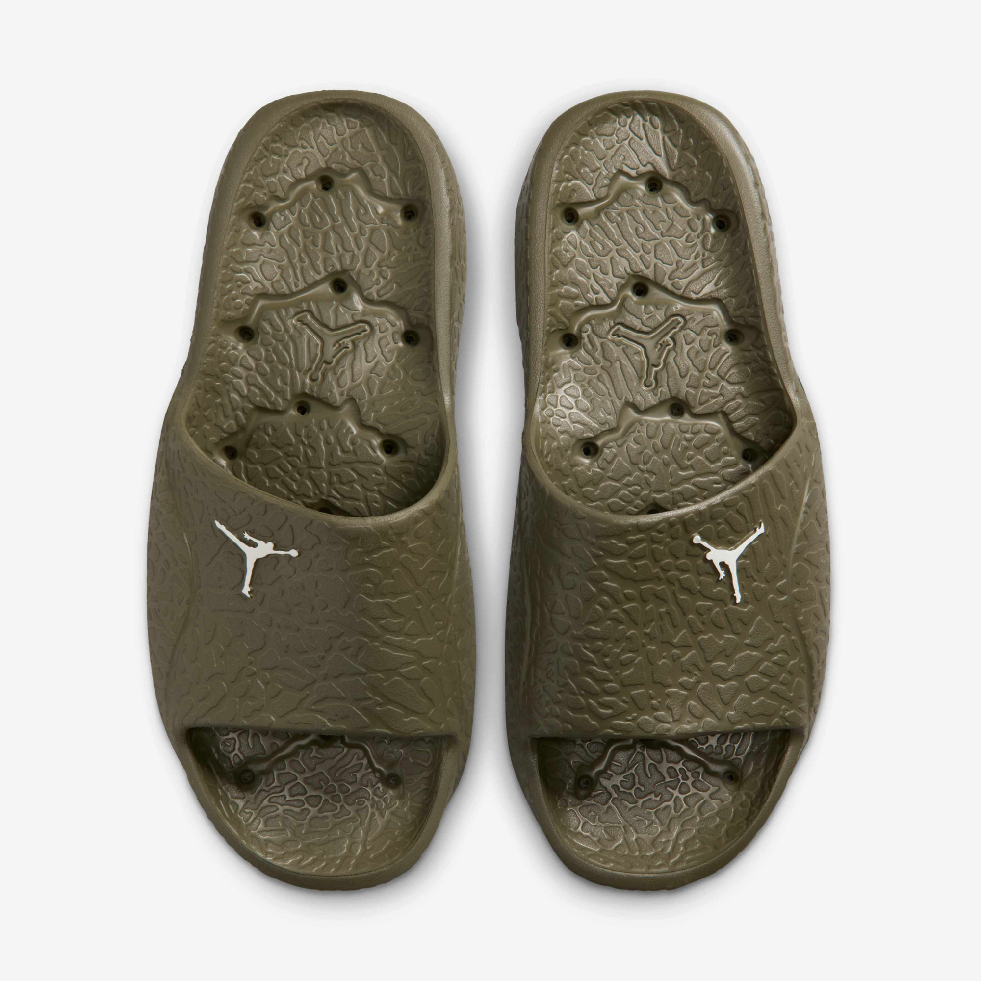 Шльопанці Jordan FRANCHISE SLIDE SH HQ2163-201