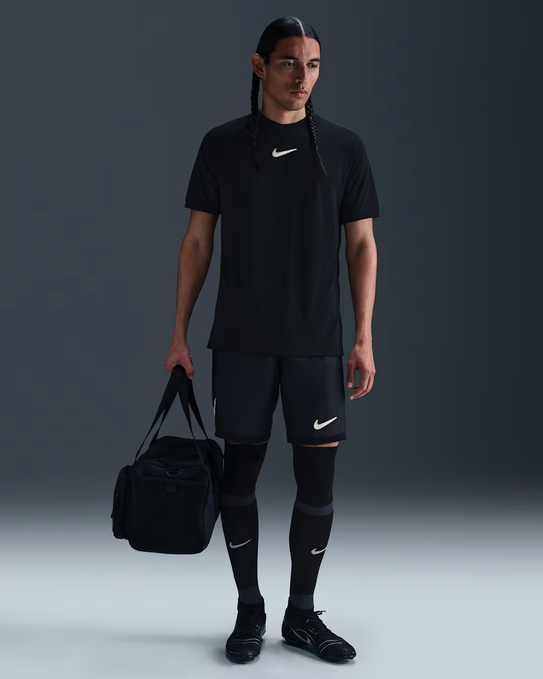 Футболка чоловіча Nike Academy Black HJ4243-010