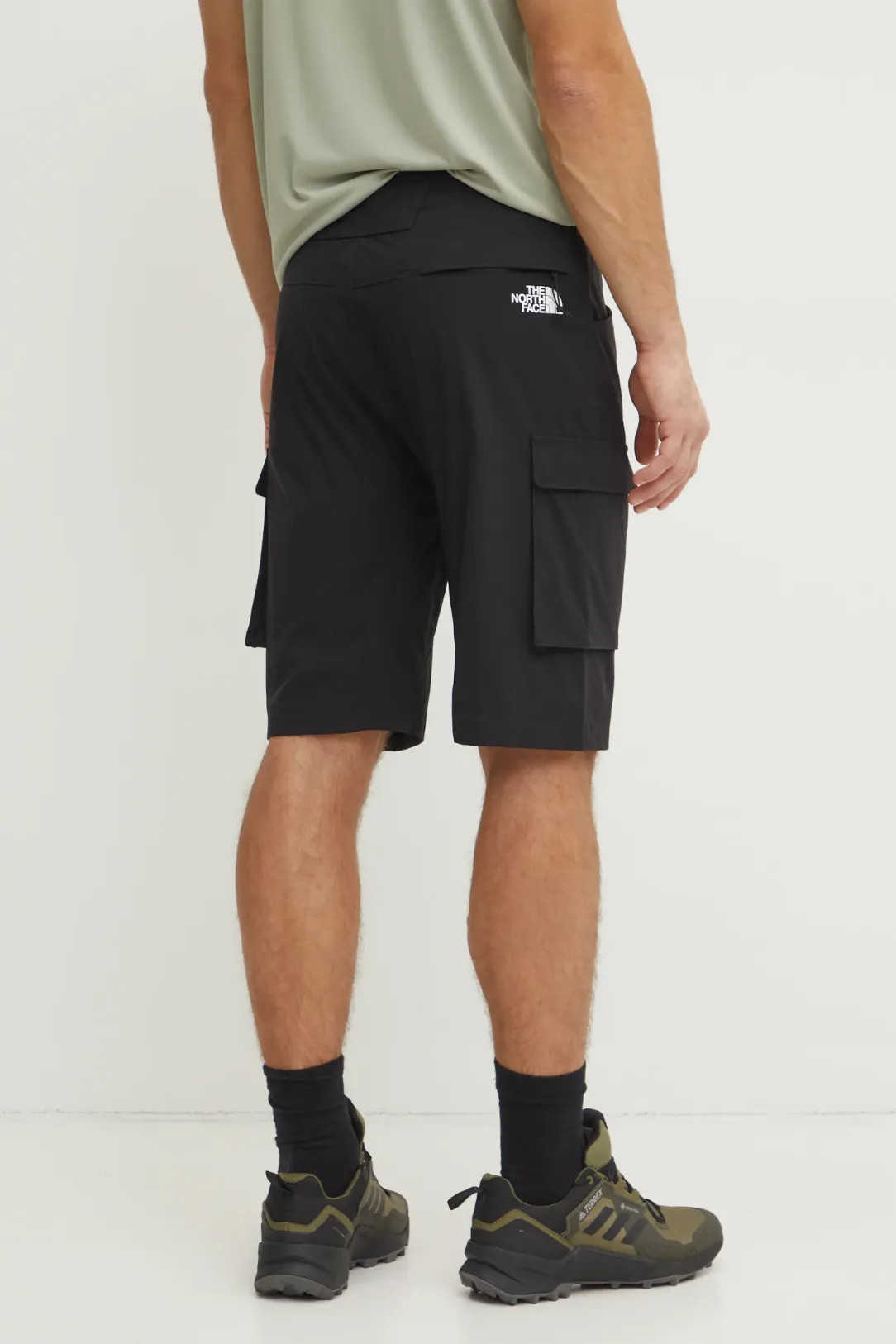 Шорти Exploration Cargo Short 0A8BGGJK31 THE NORTH FACE 30 Чорний 0A8BGGJK31