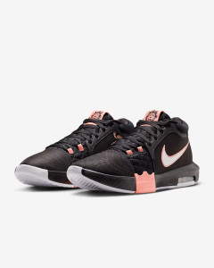 Кросівки Nike Air Jordan LeBron Witness VIII HQ2139-001