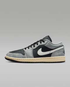 Кросівки чоловічі Air Jordan 1 Low Se Grey/Black HQ2010-012