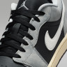 Кросівки чоловічі Air Jordan 1 Low Se Grey/Black HQ2010-012