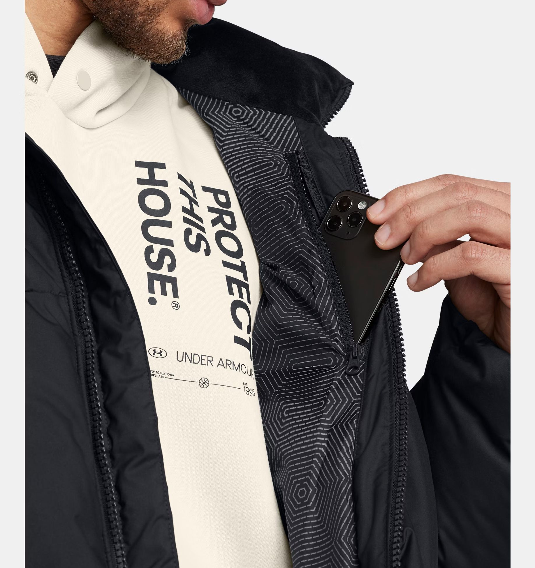 Куртка Under Armour Limitless Down Puffer 1384643-001