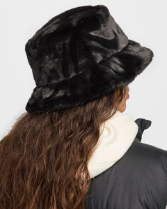 Панама Nike Apex Bucket Fur Swsh HF7194-010