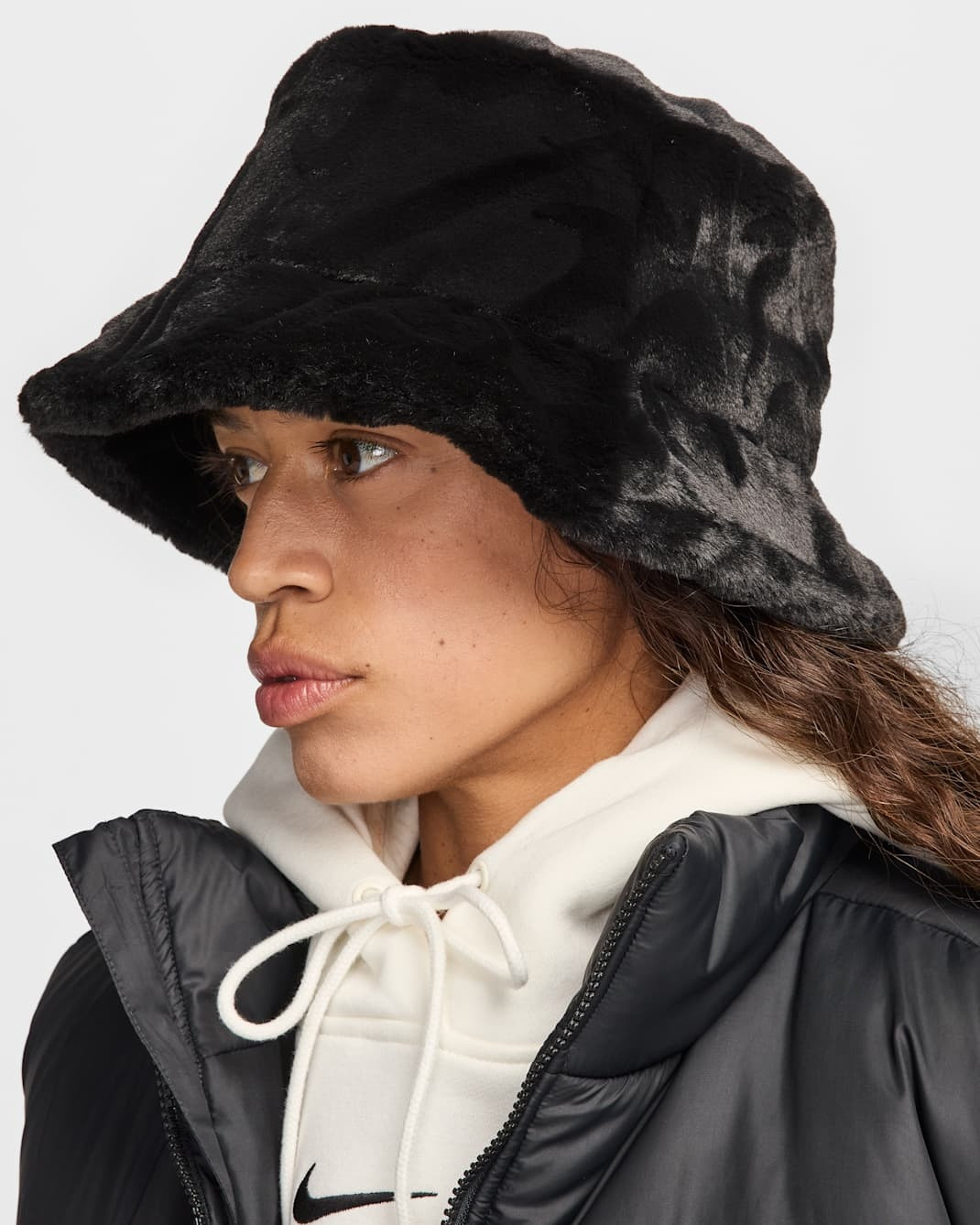 Панама Nike Apex Bucket Fur Swsh HF7194-010