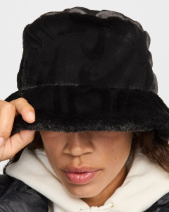 Панама Nike Apex Bucket Fur Swsh HF7194-010