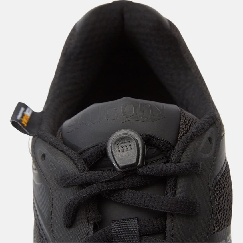 Кросівки Saucony PROGRID TRIUMPH 4 GORPCORE S70758-1
