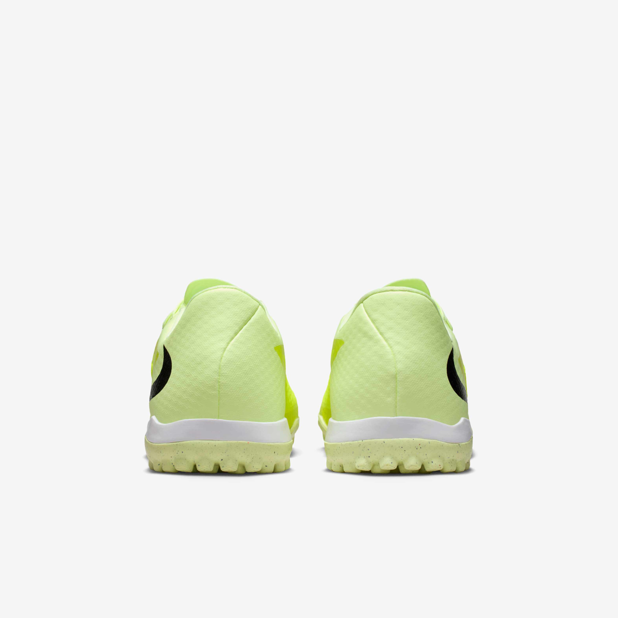 Сороконіжки Nike PHANTOM 6 LOW ACAD TF HQ2325-800