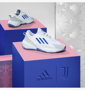 Кросівки Adidas Ozrah Juventus Whit HP7815