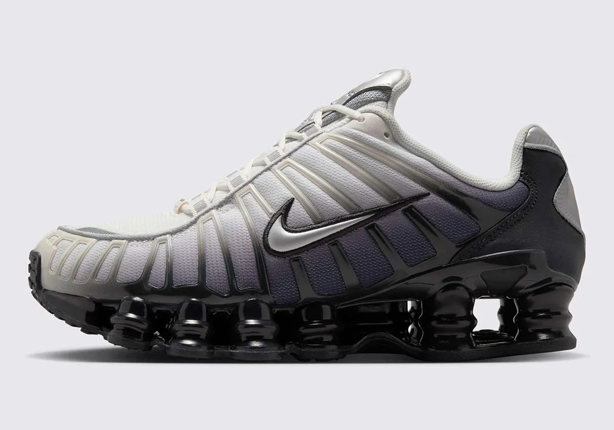 Кросівки Nike W SHOX TL IB7705-001