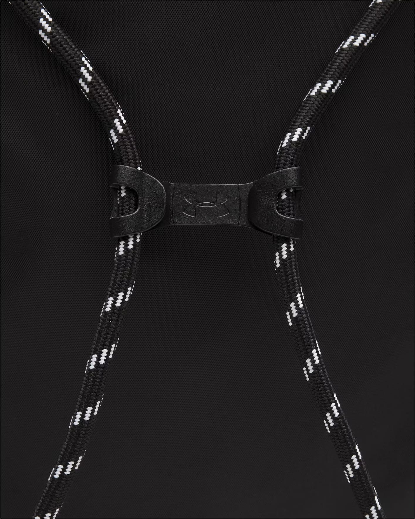 Рюкзак UA Hustle Sackpack 22L чорний Уні 39 х 53 х 7 см 6000519-001