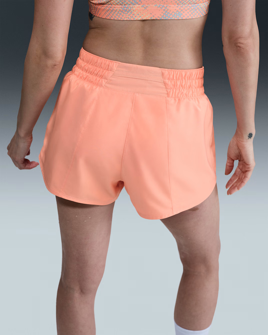 Шорти жіночі Nike Dri-Fit One Peach DX6010-844