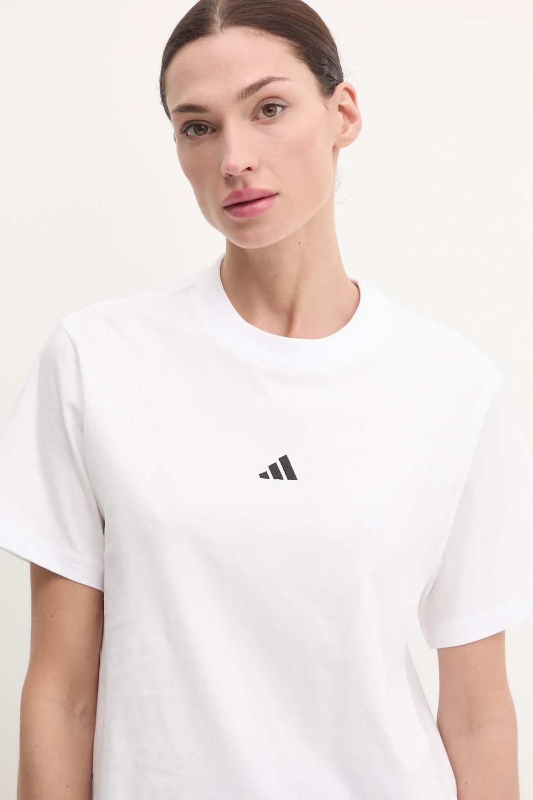 Футболка W SL SJ T JC5944 Adidas L Білий JC5944