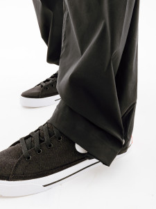 Штани Nike TROUSER PNT FB8299-010