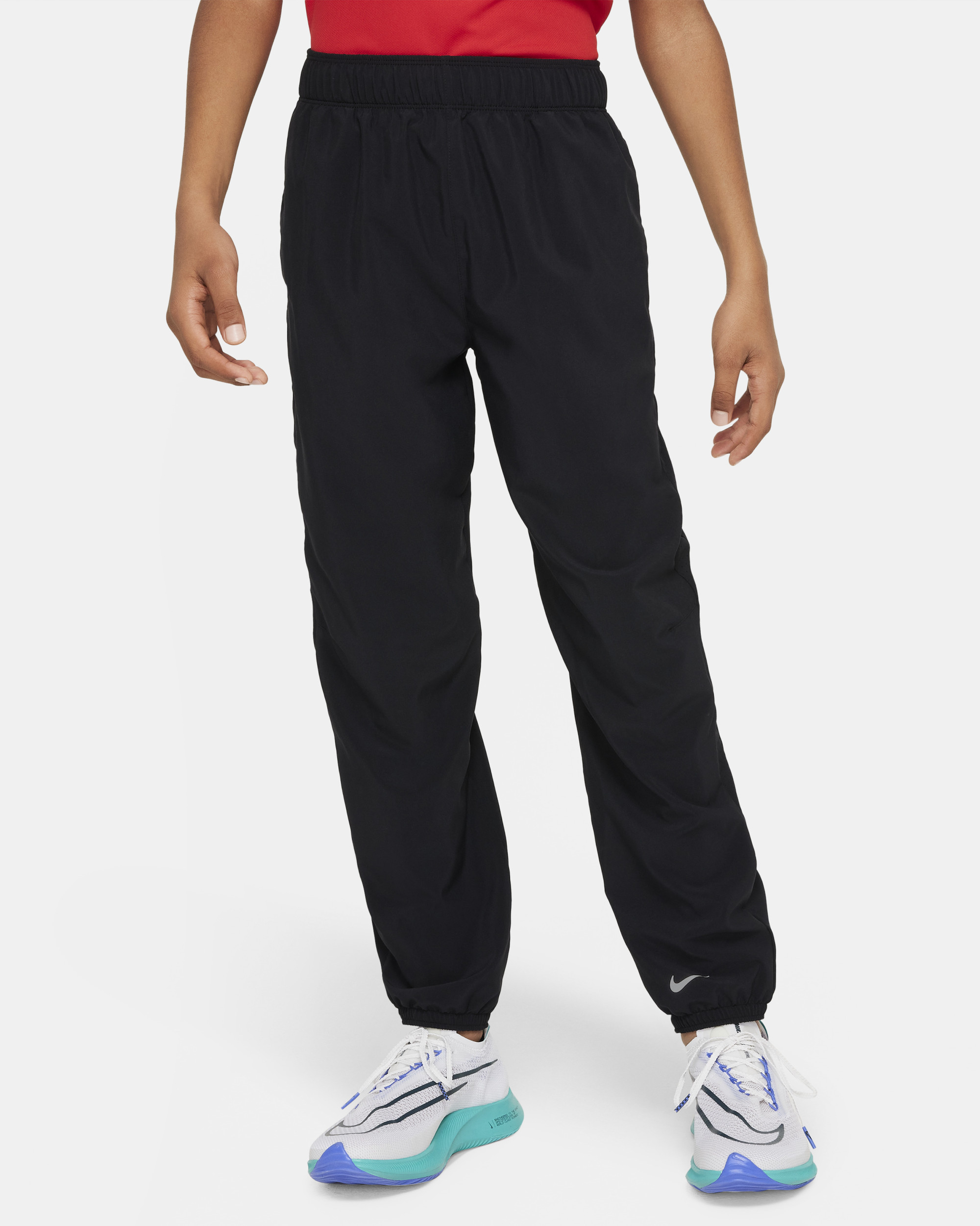 Штани Nike B DF MULTI PANT ESSNTL FN8371-010