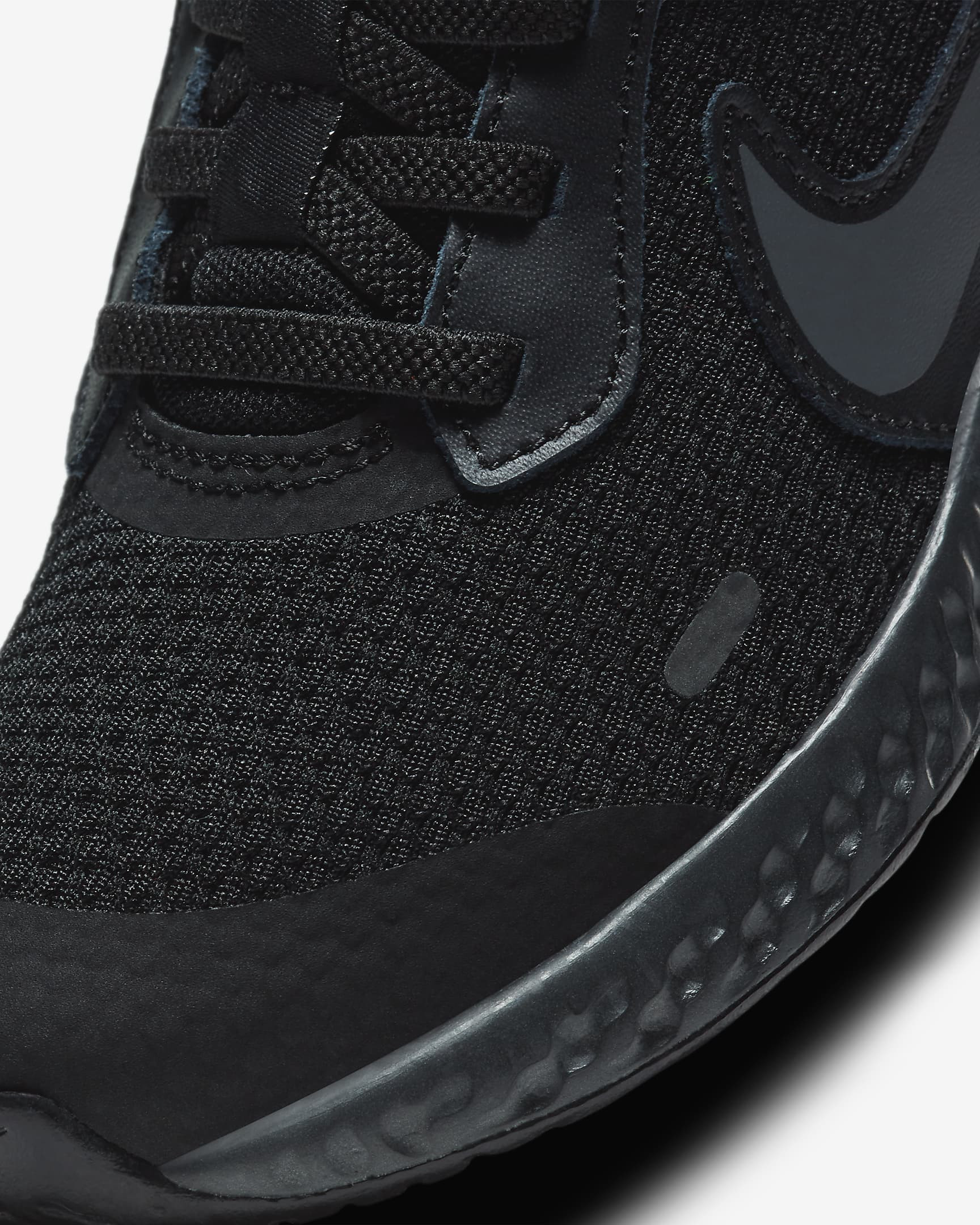 Кросівки Nike  REVOLUTION 5 (PSV) BQ5672-001
