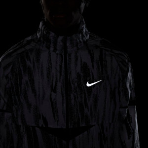 Вітровка чоловіча Nike Windrunner Wild Run White/Grey DA1161-077