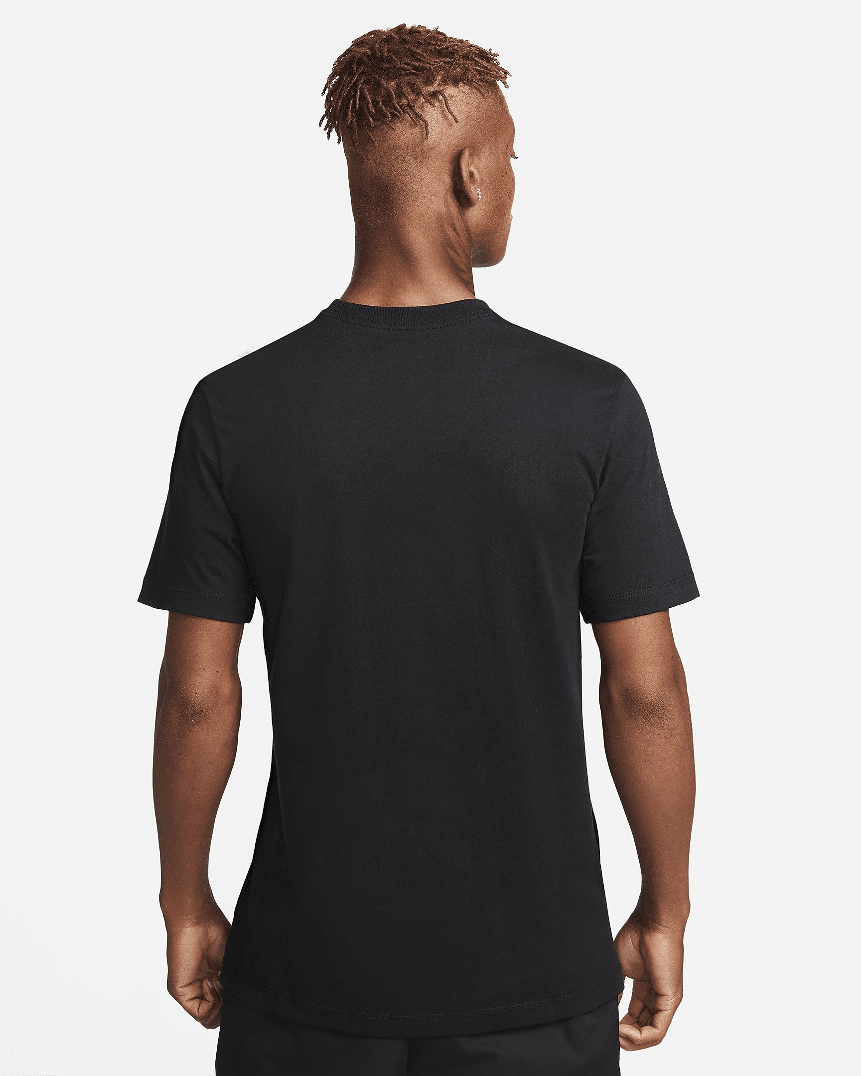 Футболка чоловіча Nike Lfc New Dna Black FD1091-010