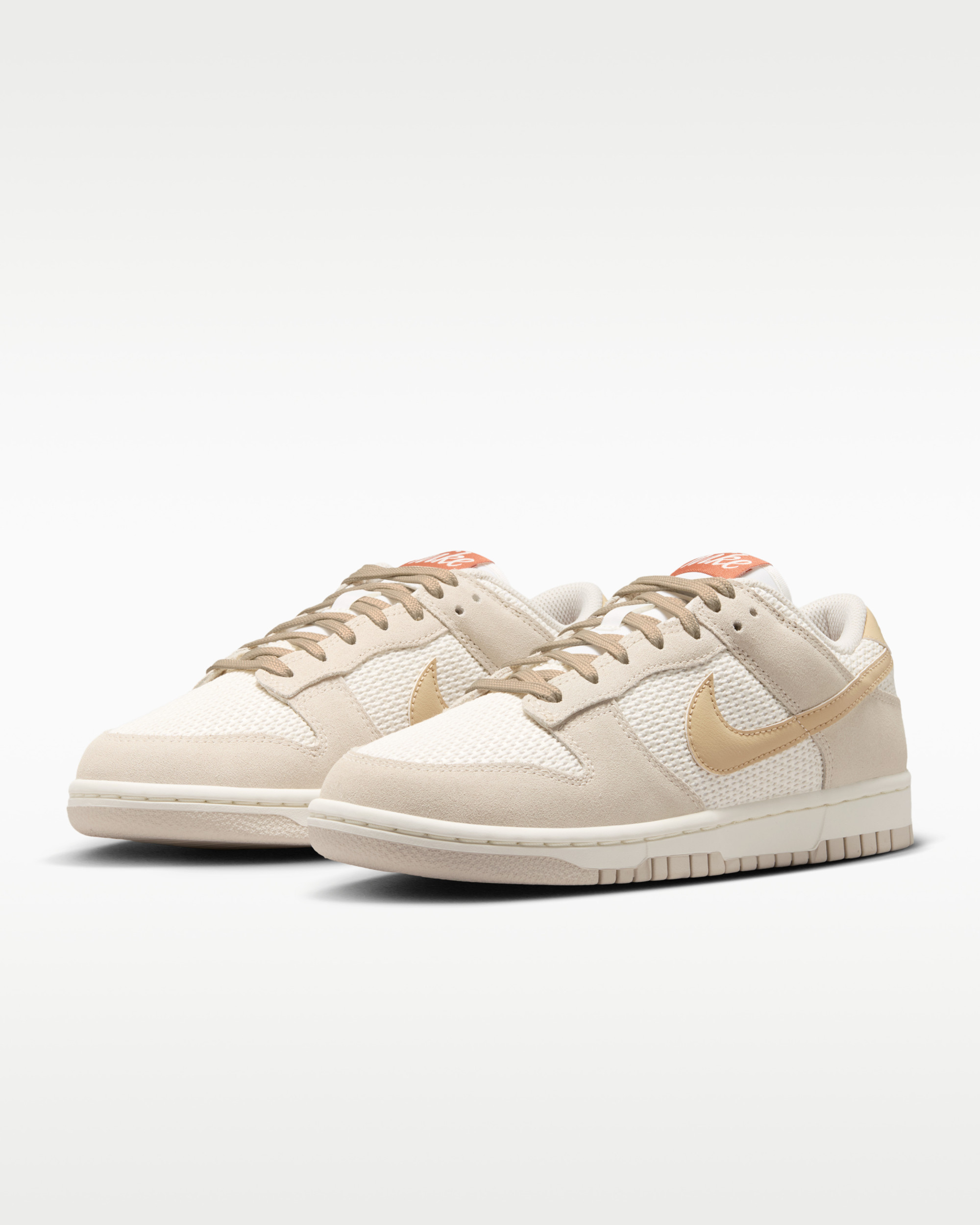 Кросівки Nike W DU LOW SE IH2479-101