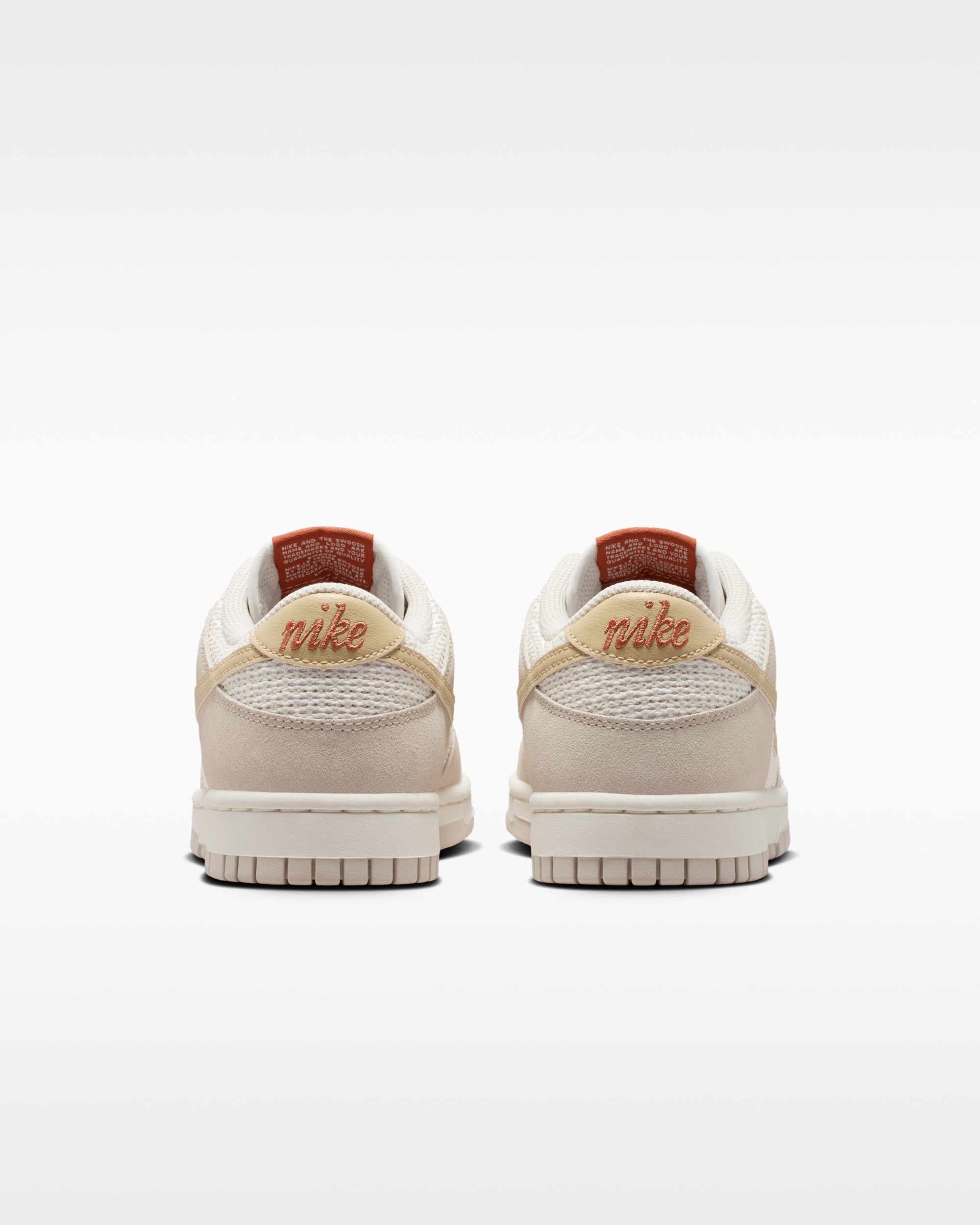 Кросівки Nike W DU LOW SE IH2479-101
