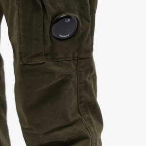 Штани C.P. Company STRETCH SATEEN CARGO PANTS 15CMPA186A 005529G