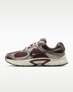 Кросівки Nike W V5 RNR HQ7901-602
