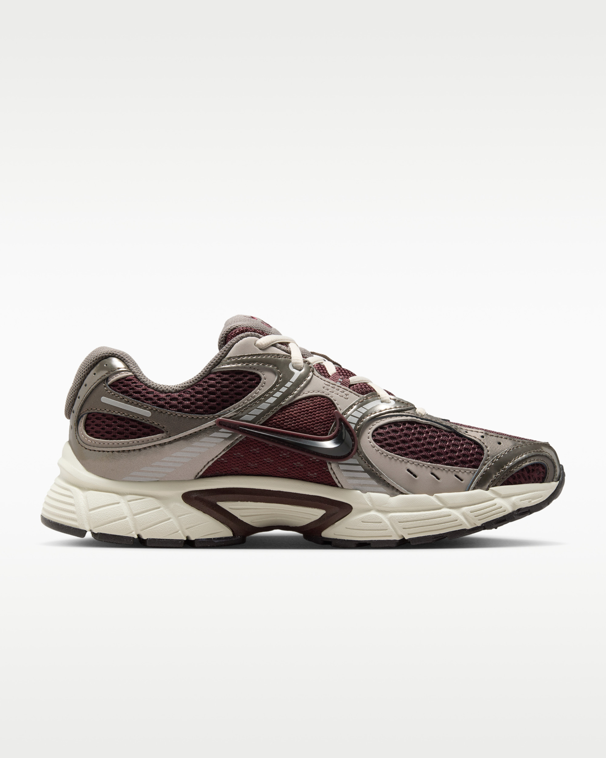 Кросівки Nike W V5 RNR HQ7901-602