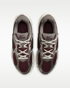 Кросівки Nike W V5 RNR HQ7901-602