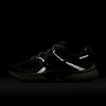Кросівки Nike W V5 RNR HQ7901-602