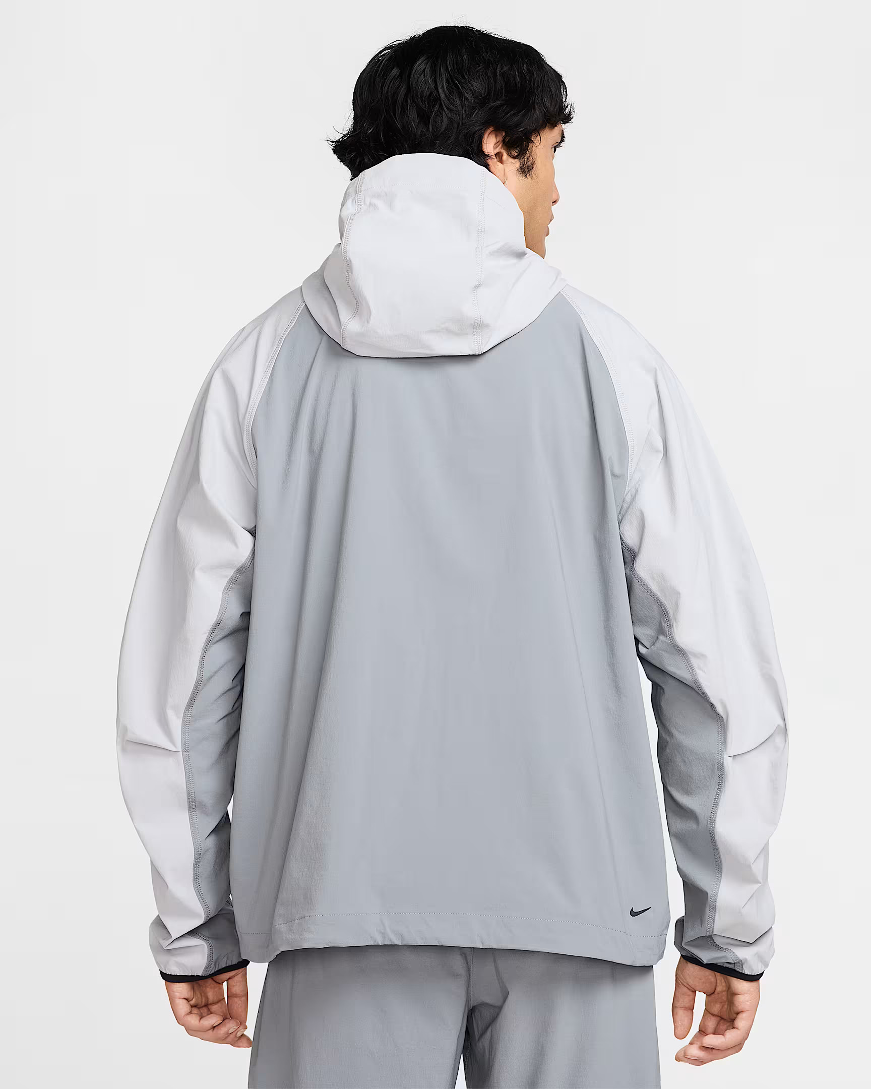 Костюм спортивний NIKE TECHWOVEN HV6514-065    IB6663-065