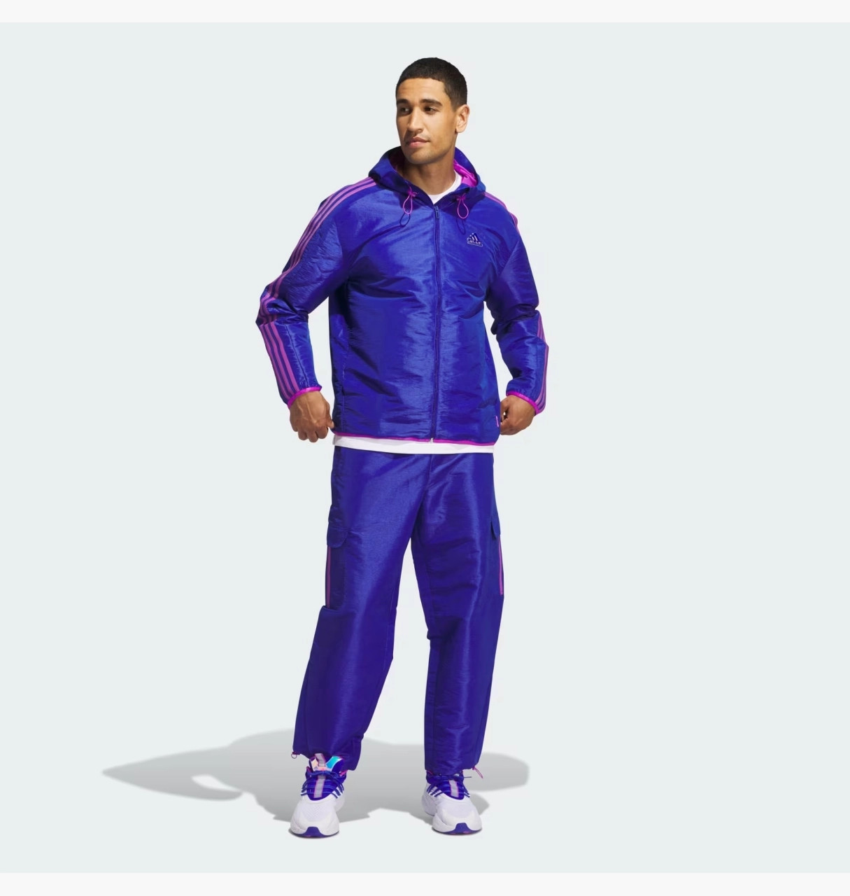 Куртка чоловіча Adidas Sunglass Woven Jacket JD7133