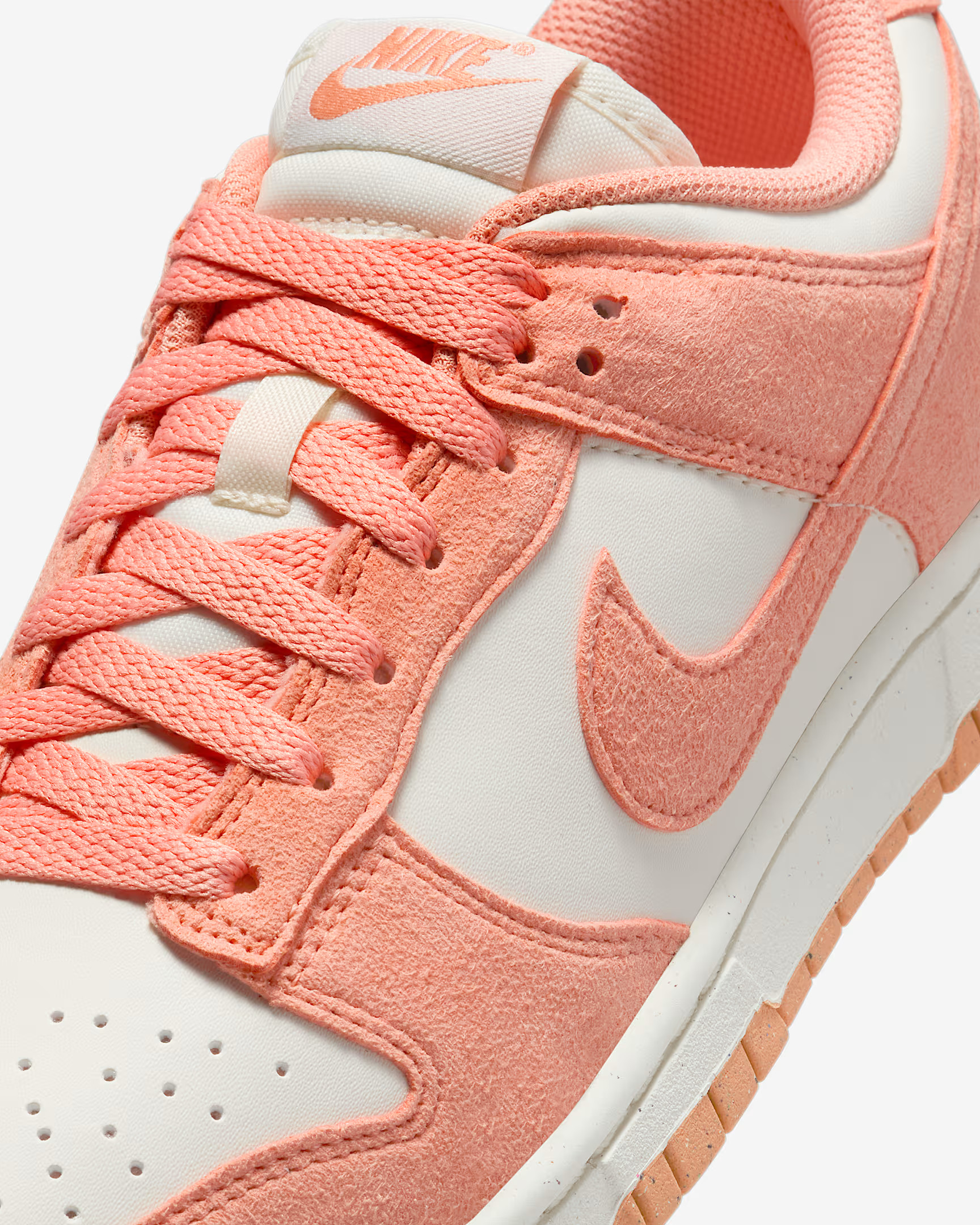 Кросівки Nike Dunk Low Next Nature Apricot Agate (W) HJ7673-003