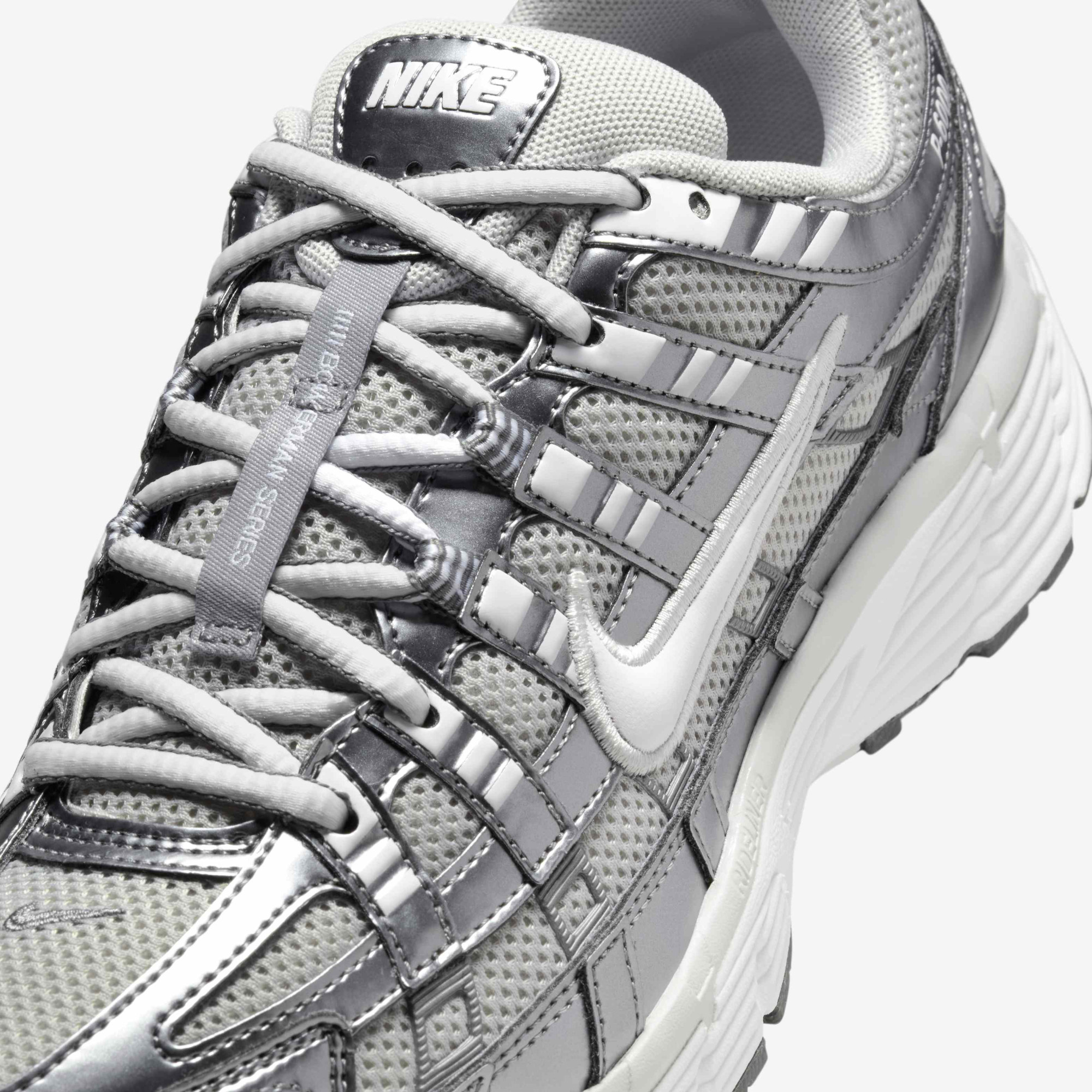 Кросівки Nike P-6000 SE IO3496 001