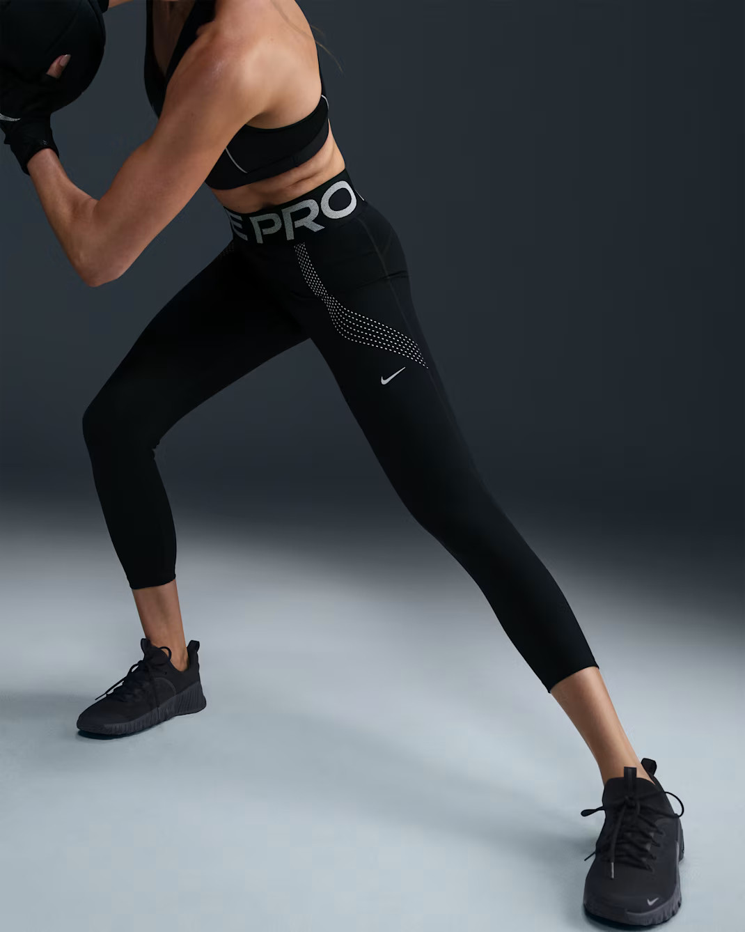 Лосини жіночі Nike Pro Sculpt Dri-Fit High-Rise 7/8 Black FV7948-010