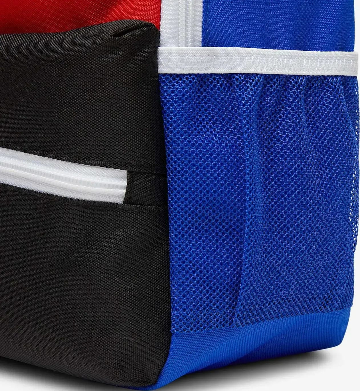 Рюкзак Nike Jan Mini Air Patrol Backpack 11L чорний, червоний, синій 34 x 25 x 14 см (7A9214-F69) 7A9214-F69