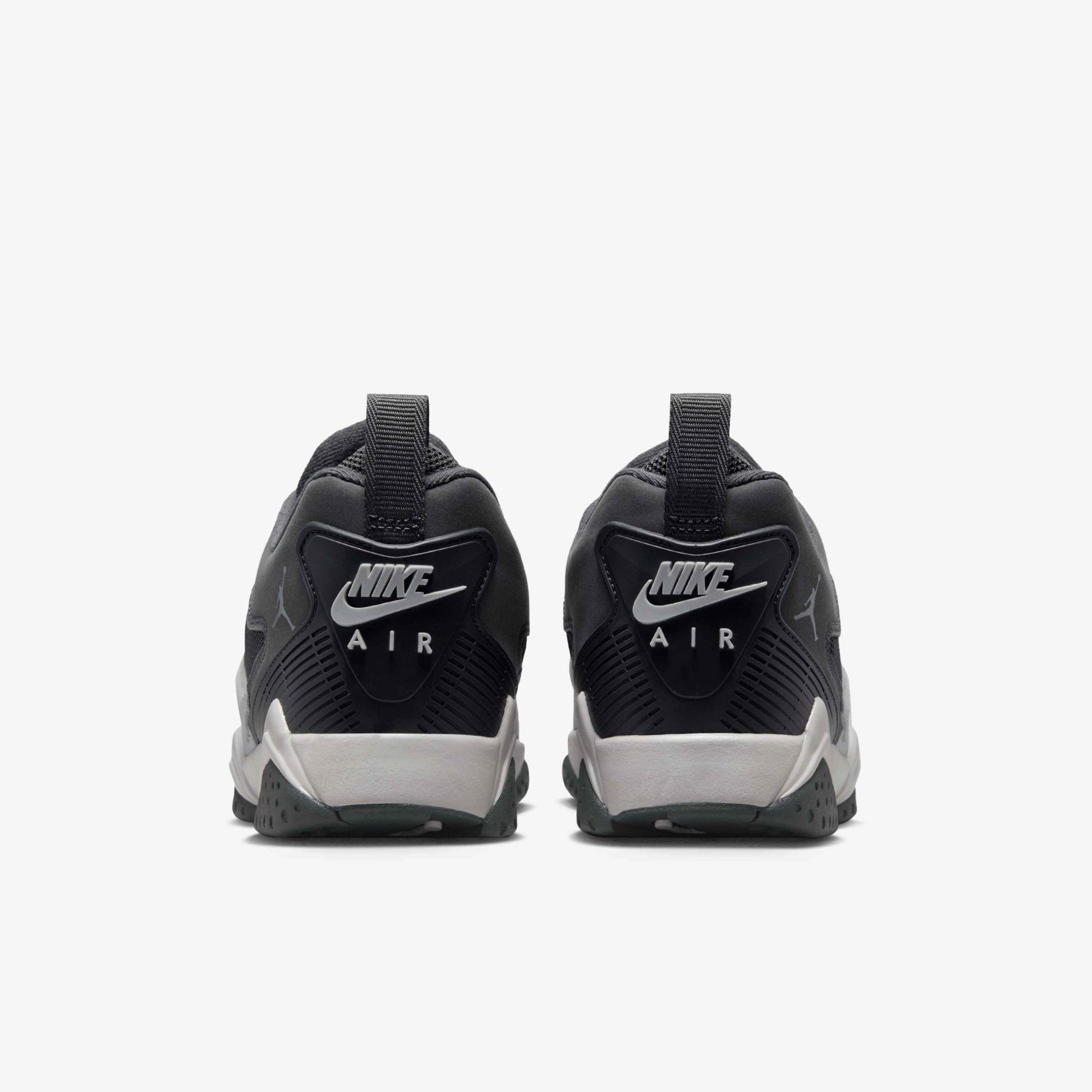 Кросівки Jordan MVP 92 HQ3950-001